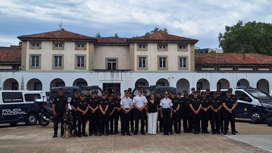 41 promoci&oacute;n de Polic&iacute;as en Pr&aacute;cticas de la Policia en Asturias
