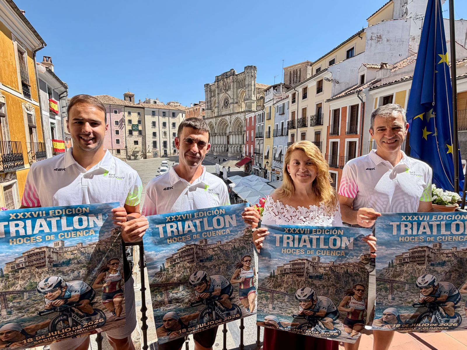 El Triatlón Hoces de Cuenca cuelga el cartel de completo con más de 300 participantes para su 37ª edición El Triatlón Hoces de Cuenca cuelga el cartel de completo con más de 300 participantes para su 37ª edición
