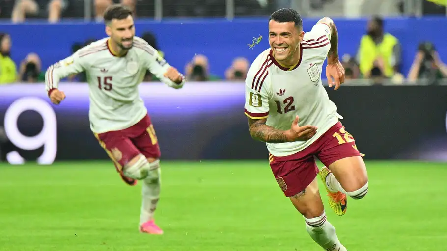 Pedro Porro celebra su gol en la semifinal del Mundial ante Francia Pedro Porro celebra su gol en la semifinal del Mundial ante Francia