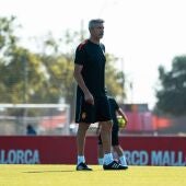 Pep Lluís Martí, nuevo entrenador del Mallorca B, se marca como objetivo principal que sus jugadores puedan ascender al primer equipo