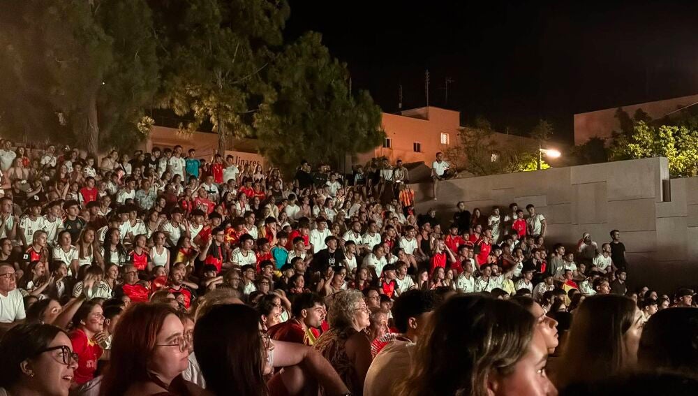 Villajoyosa celebra pase semifinales Mundial fútbol