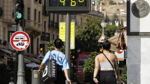 Llega la canícula y Roberto Brasero advierte: "Es calor sobre calor" Llega la canícula y Roberto Brasero advierte: "Es calor sobre calor"