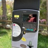 Máquina del aparacmiento regulado de la ORA en Elche.