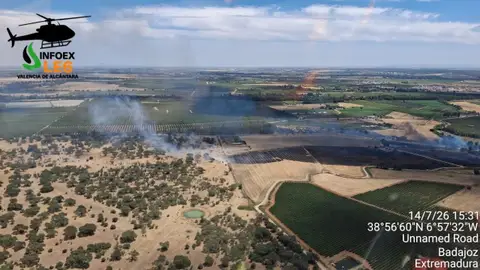 El INFOEX estabilizaba este martes dos incendios forestales en Badajoz y Montemolín El INFOEX estabilizaba este martes dos incendios forestales en Badajoz y Montemolín