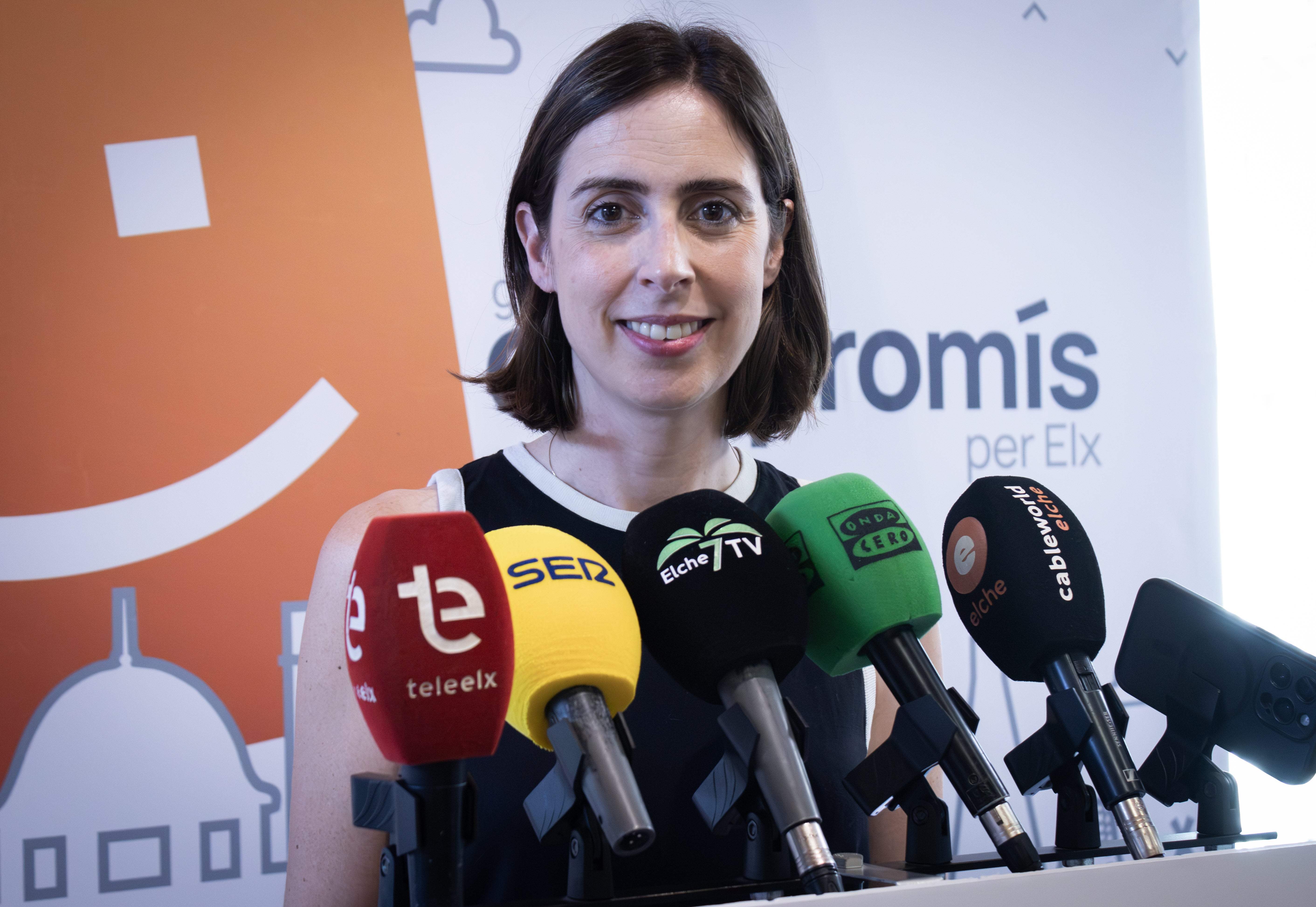 Compromís carga contra el Partido Popular de Elche en defensa de los derechos de los trabajadores Compromís carga contra el Partido Popular de Elche en defensa de los derechos de los trabajadores