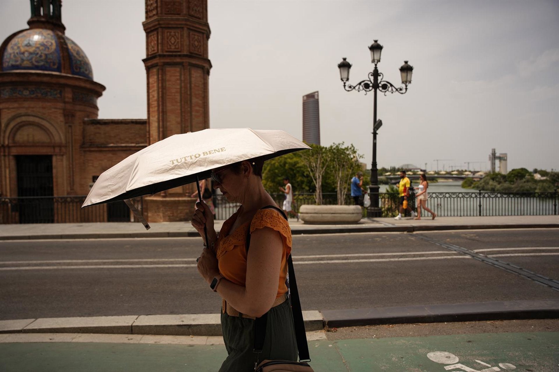 Una mujer de 81 años, quinta víctima mortal por un golpe de calor en Sevilla y sexta en Andalucía Una mujer de 81 años, quinta víctima mortal por un golpe de calor en Sevilla y sexta en Andalucía