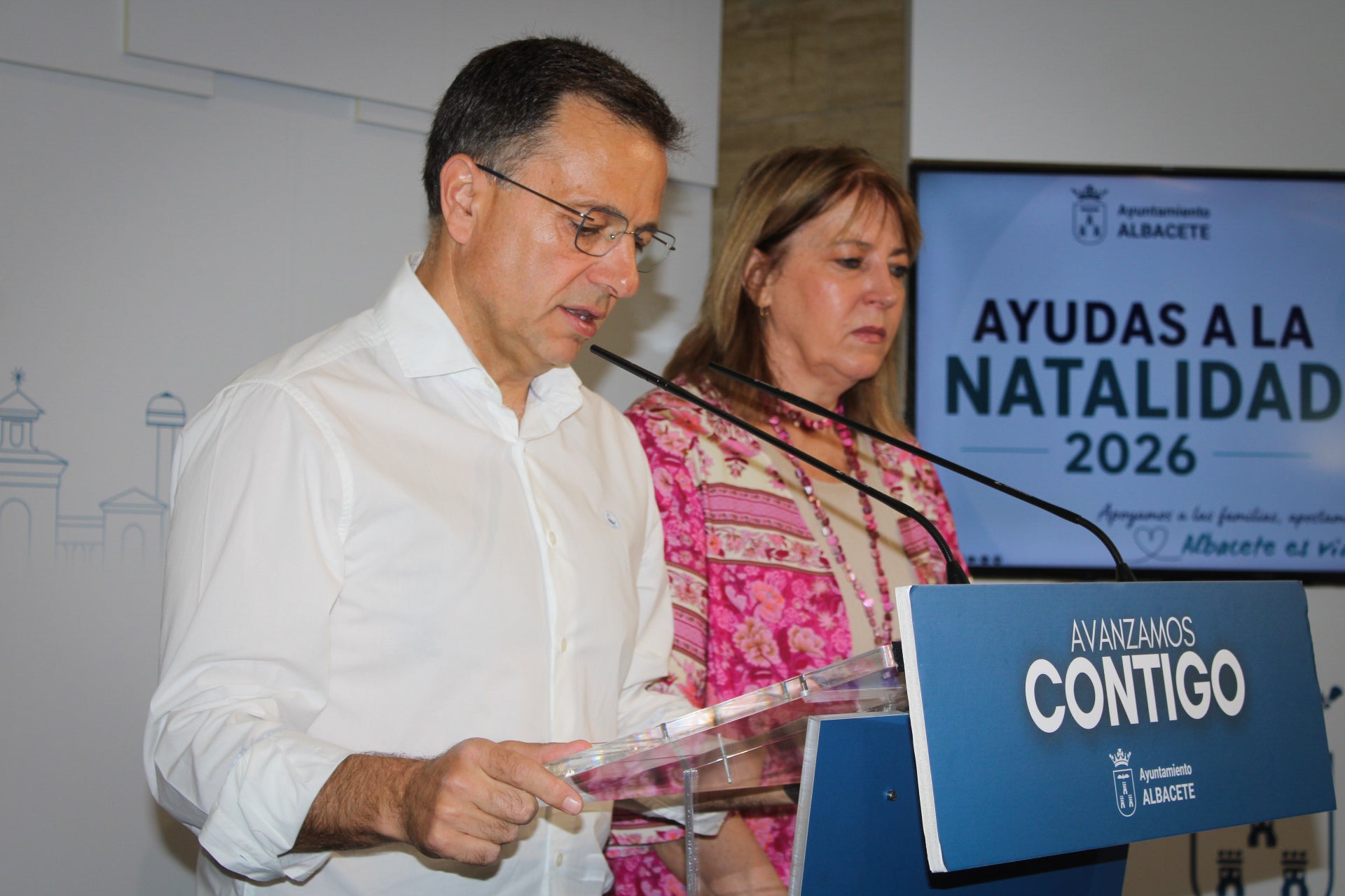 Albacete abre una nueva línea de ayudas para la natalidad Albacete abre una nueva línea de ayudas para la natalidad