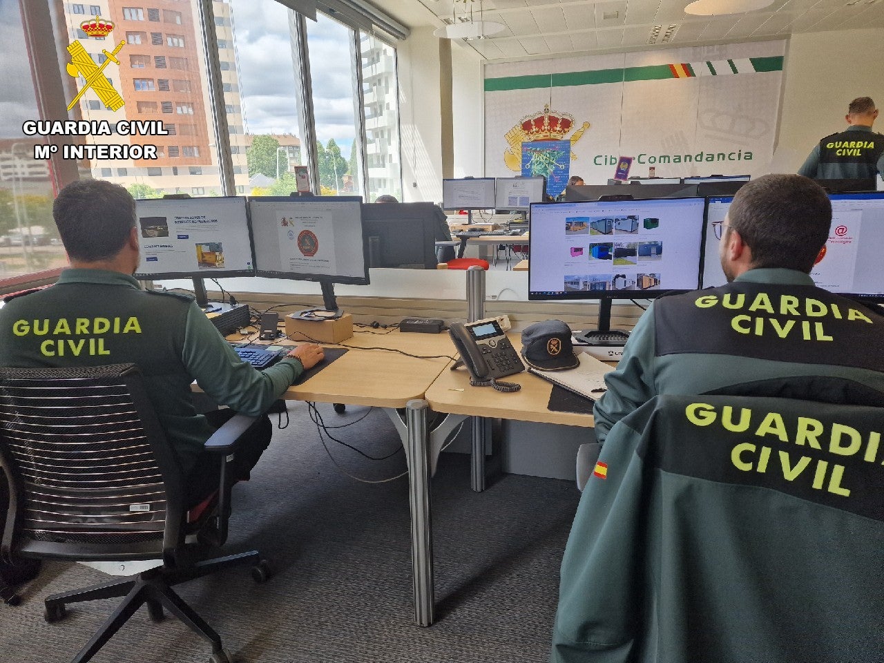 La Guardia Civil investiga una estafa a un vendedor de una plataforma de compraventa La Guardia Civil investiga una estafa a un vendedor de una plataforma de compraventa