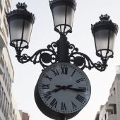 Imagen del nuevo reloj del Paseo Vara de Rey de la ciudad de Ibiza