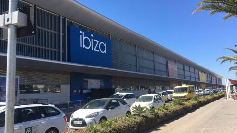 Imagen de archivo del Aeropuerto de Ibiza Imagen de archivo del Aeropuerto de Ibiza