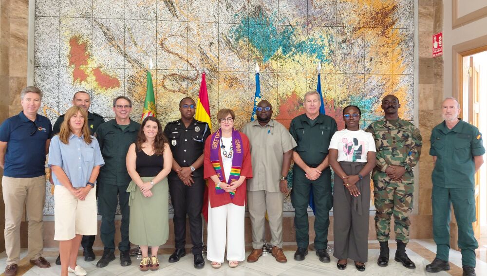 Delegación de mandos de fuerzas de seguridad de Ghana visitan Castellón