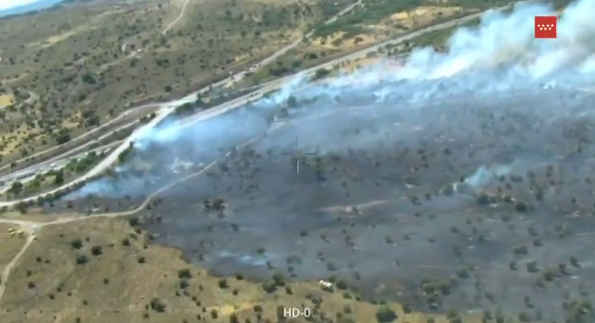 La Comunidad de Madrid eleva a situación 2 el incendio en Lozoyuela: las autoridades desalojan varias urbanizaciones y cortan la A1 La Comunidad de Madrid eleva a situación 2 el incendio en Lozoyuela: las autoridades desalojan varias urbanizaciones y cortan la A1