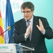 El presidente de Junts per Catalunya, Carles Puigdemont, en una rueda de prensa.