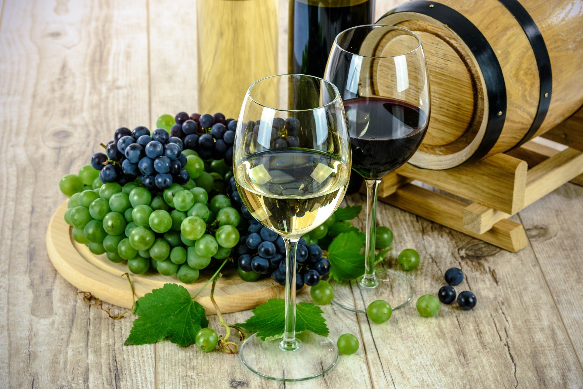 "Los vinos también son para el verano". Escucha las recomendaciones de Tony Pérez para estos días calurosos y festivos "Los vinos también son para el verano". Escucha las recomendaciones de Tony Pérez para estos días calurosos y festivos
