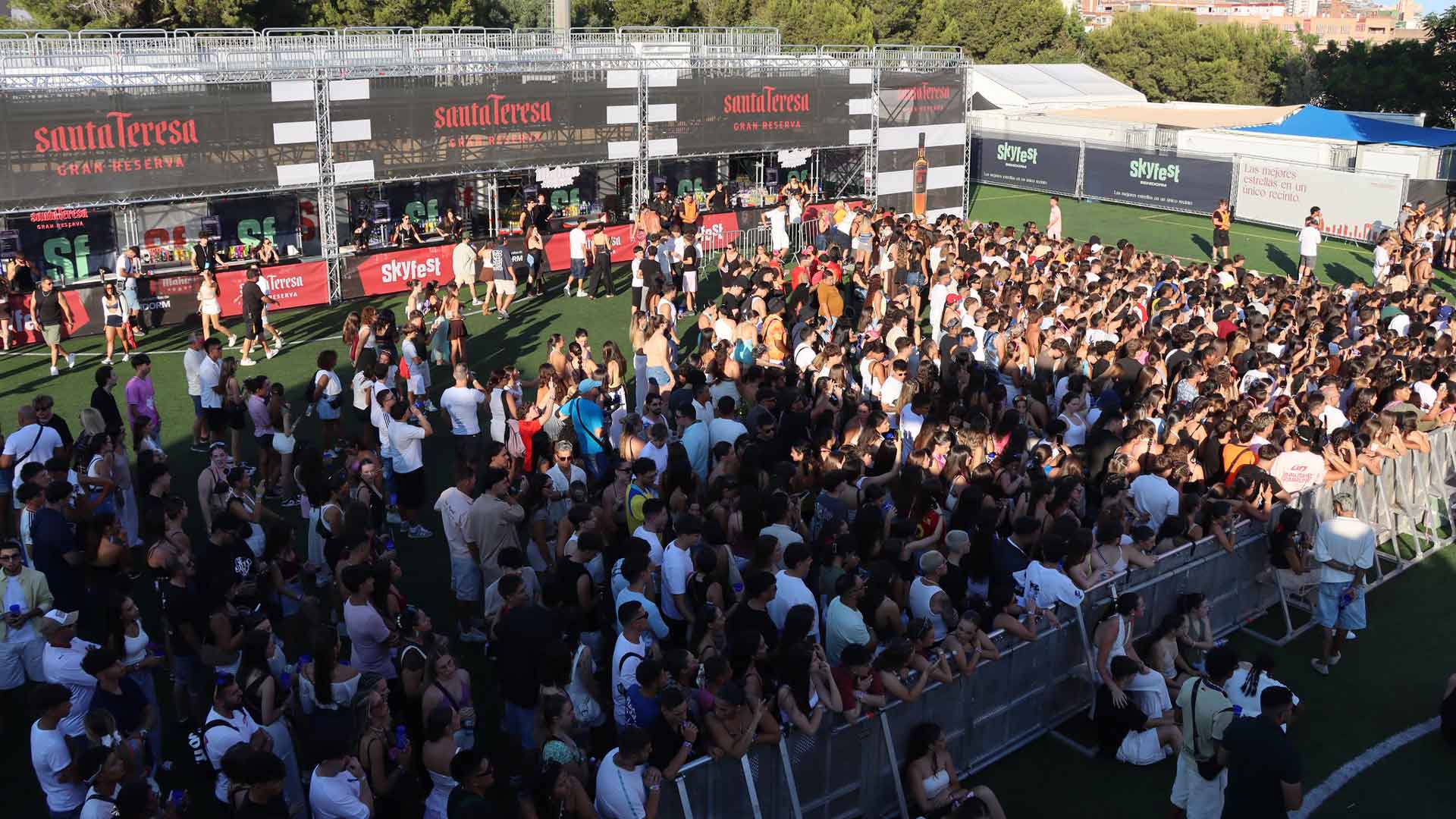 Benidorm transmitirá la final del Mundial en las pantallas gigantes del Skyfest para contar con un aforo de hasta 17.000 personas Benidorm transmitirá la final del Mundial en las pantallas gigantes del Skyfest para contar con un aforo de hasta 17.000 personas