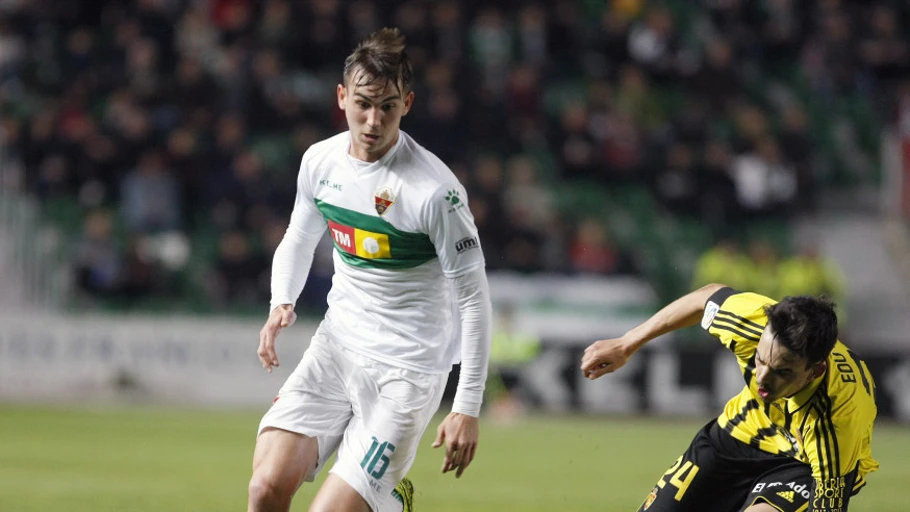 Fabián Ruiz, con la camiseta del Elche.