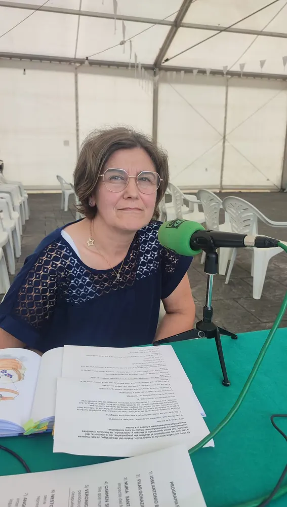 Carmen Siñeriz, docente y escritora. Carmen Siñeriz, docente y escritora.