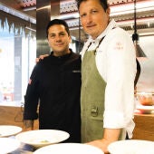 Diego Gallegos y Kiko Moya celebran la edición más mediterránea de A Cuatro Manos