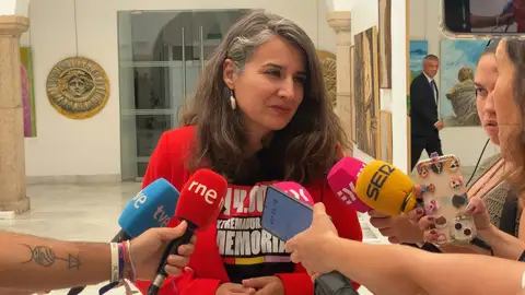 Irene de Miguel denuncia que Almaraz “no está en condiciones de ser prorrogada” Irene de Miguel denuncia que Almaraz “no está en condiciones de ser prorrogada”