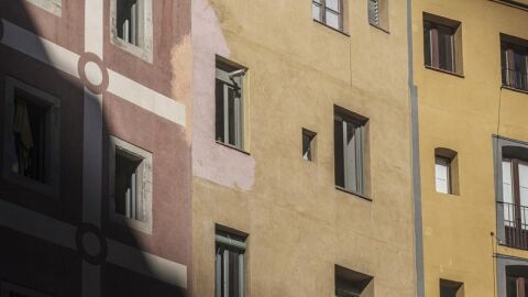 Fa&ccedil;ana d'un edifici de Barcelona