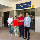 El Gobierno regional mejora la accesibilidad del consultorio de Viso del Marqués con un sistema automático de apertura de puertas El Gobierno regional mejora la accesibilidad del consultorio de Viso del Marqués con un sistema automático de apertura de puertas