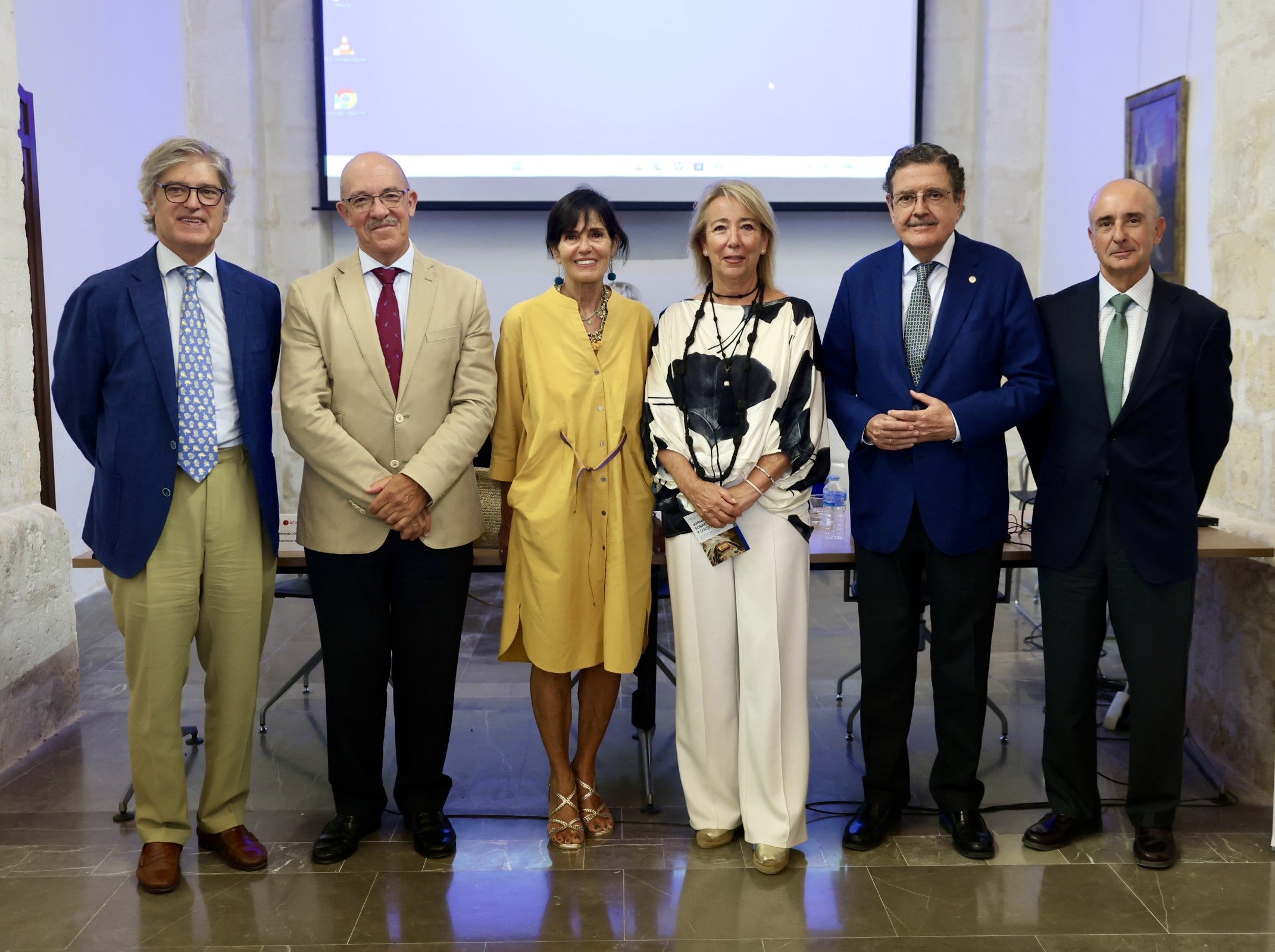 La Universidad CEU Fernando III inaugura su primer Curso de Verano en El Puerto de Santa María con unas jornadas sobre defensa, seguridad y geopolítica La Universidad CEU Fernando III inaugura su primer Curso de Verano en El Puerto de Santa María con unas jornadas sobre defensa, seguridad y geopolítica