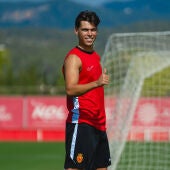 Pablo Torre y Jan Salas renuevan con el Mallorca hasta final de temporada y 2029 respectivamente