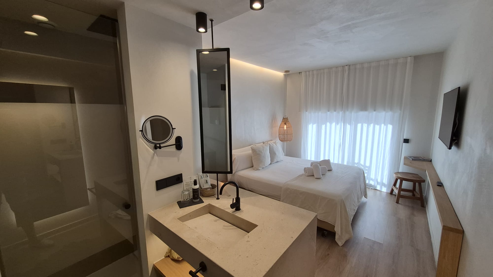 S’Estancia Suites, el hotel de interior de Es Mercadal que conquista a los turistas italianos gracias a su trato familiar S’Estancia Suites, el hotel de interior de Es Mercadal que conquista a los turistas italianos gracias a su trato familiar