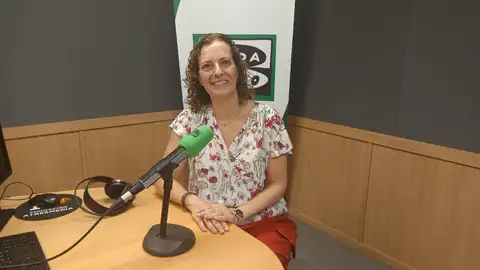 Olga Cadevall, pediatra de Clínica Rotger, recomienda anticiparse e hidratar bien a los más pequeños en verano y ante olas de calor Olga Cadevall, pediatra de Clínica Rotger, recomienda anticiparse e hidratar bien a los más pequeños en verano y ante olas de calor