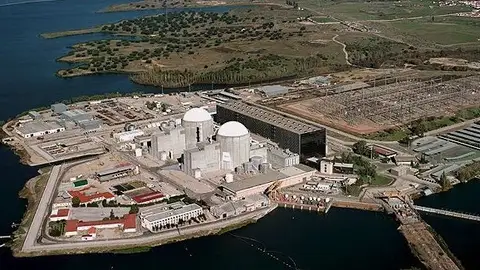 El CSN informa favorablemente la renovación de la autorización de explotación de la central nuclear de Almaraz El CSN informa favorablemente la renovación de la autorización de explotación de la central nuclear de Almaraz