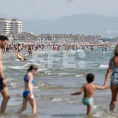 Vacaciones en familia / Manuel Bruque / EFE Vacaciones en familia / Manuel Bruque / EFE