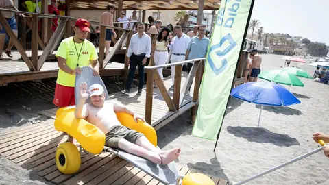 Diputación de Granada impulsa ‘Playa Inclusiva’ con una inversión cercana a 150.000 euros para mejorar la accesibilidad en la costa Diputación de Granada impulsa ‘Playa Inclusiva’ con una inversión cercana a 150.000 euros para mejorar la accesibilidad en la costa
