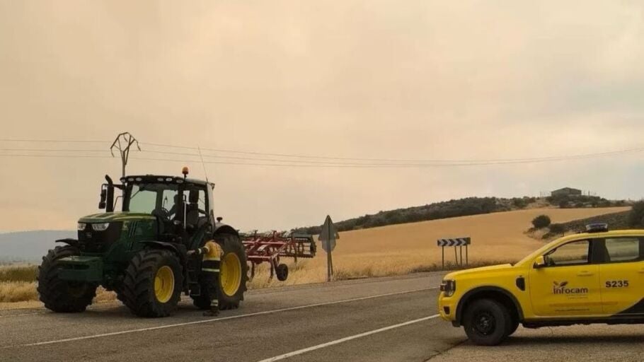 Tractor Infocam Cortafuegos Incendio Guadalajara