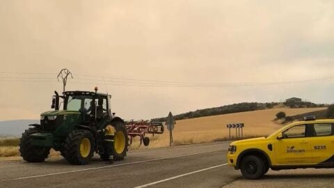 Tractor Infocam Cortafuegos Incendio Guadalajara