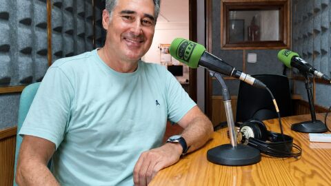 Manuel Hernández, excomisario de la Policía Nacional de Ibiza en Onda Cero Manuel Hernández, excomisario de la Policía Nacional de Ibiza en Onda Cero