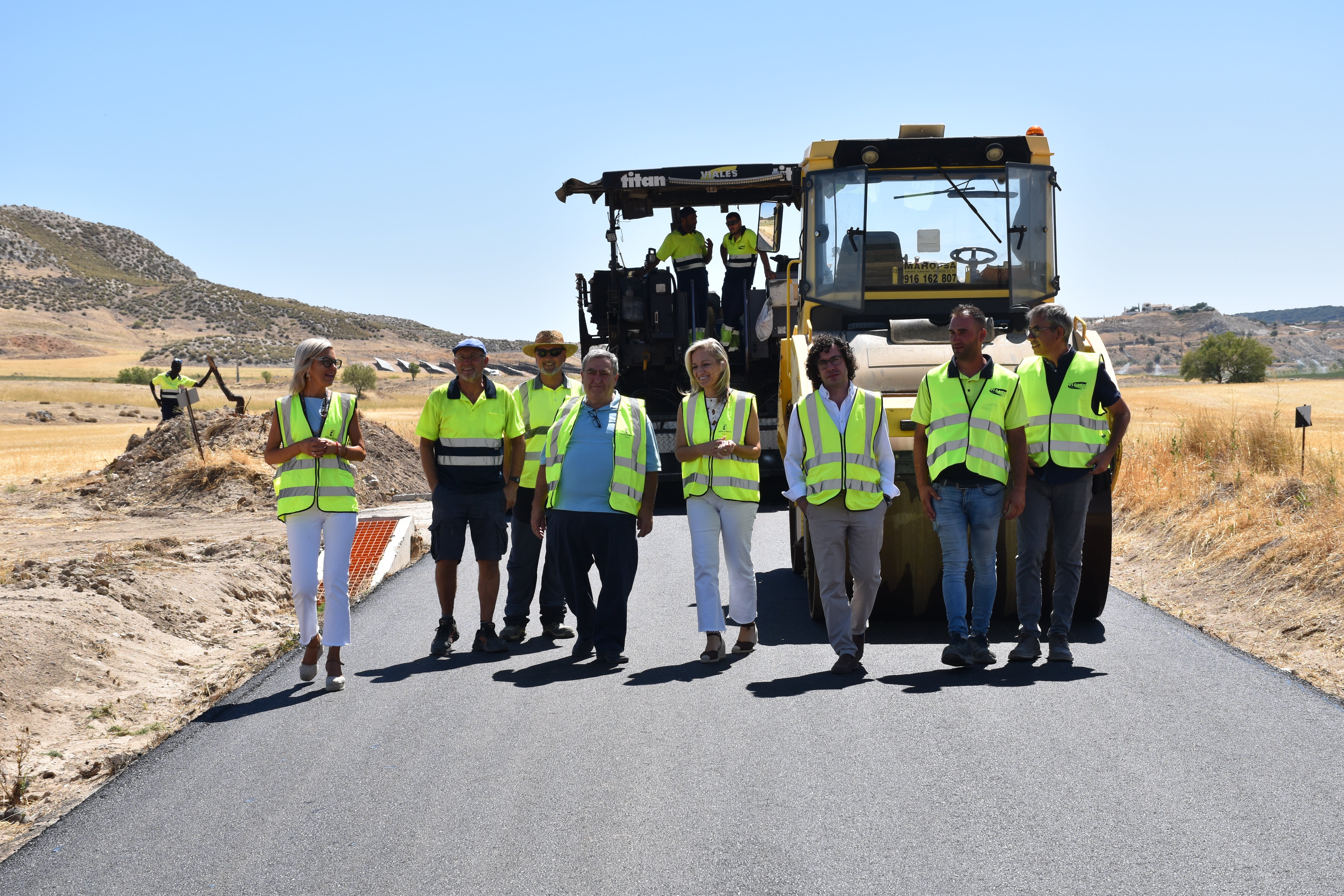 La Junta invierte 575.000 euros en la mejora de 5,8 kilómetros de la CM-2054 en Leganiel La Junta invierte 575.000 euros en la mejora de 5,8 kilómetros de la CM-2054 en Leganiel