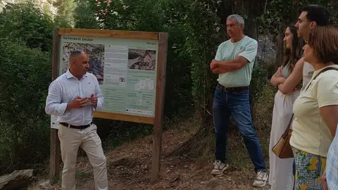 La Ruta del Zarzalar de Nerpio reabre tras su modernización dentro del Plan de Sostenibilidad Turística La Ruta del Zarzalar de Nerpio reabre tras su modernización dentro del Plan de Sostenibilidad Turística