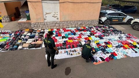 Intervienen en Alcossebre cerca de 600 productos falsificados valorados en 10.700 euros