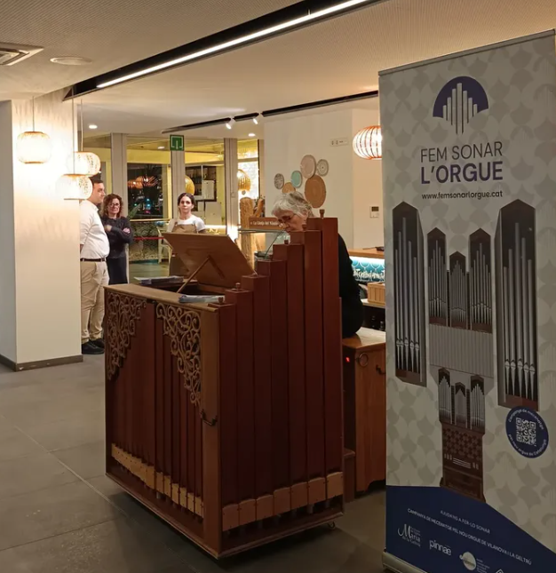 "Volem un orgue per a tota la ciutat": mossèn Pere Milà fa una crida a culminar la campanya 'Fem sonar l'orgue' "Volem un orgue per a tota la ciutat": mossèn Pere Milà fa una crida a culminar la campanya 'Fem sonar l'orgue'