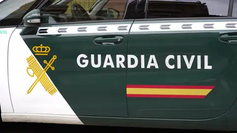 Investigan como posible asesinato machista la muerte de una mujer y detienen a su pareja Investigan como posible asesinato machista la muerte de una mujer y detienen a su pareja