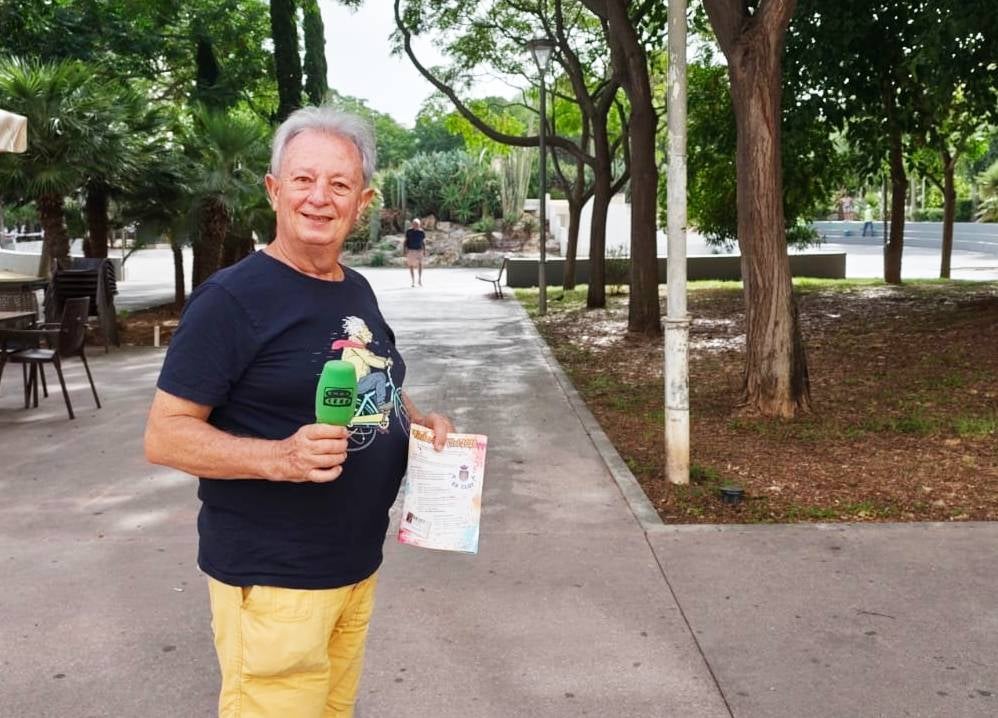 Pepe Pérez: "Las fiestas de Es Clot dan al barrio y a la ciudad de Ibiza el colorido y la alegría que se merecen" Pepe Pérez: "Las fiestas de Es Clot dan al barrio y a la ciudad de Ibiza el colorido y la alegría que se merecen"