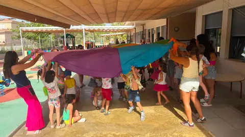 Actividades realizadas en las escuelas de verano de Petrer. Actividades realizadas en las escuelas de verano de Petrer.