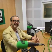 Amadino Pereira, gerente de Xurisgal, se pasó por Más de Uno Ourense para presentar la sección de Información Legal que llevaremos cada mes a los oyentes de Onda Cero Ourense Amadino Pereira, gerente de Xurisgal, se pasó por Más de Uno Ourense para presentar la sección de Información Legal que llevaremos cada mes a los oyentes de Onda Cero Ourense