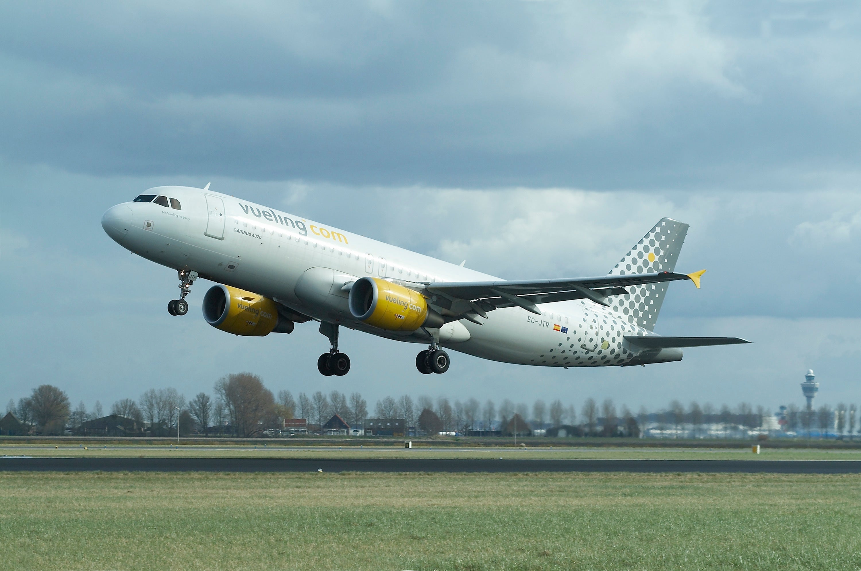 Qué está prohibido subir a un avión: todo lo que debes saber antes de volar Qué está prohibido subir a un avión: todo lo que debes saber antes de volar