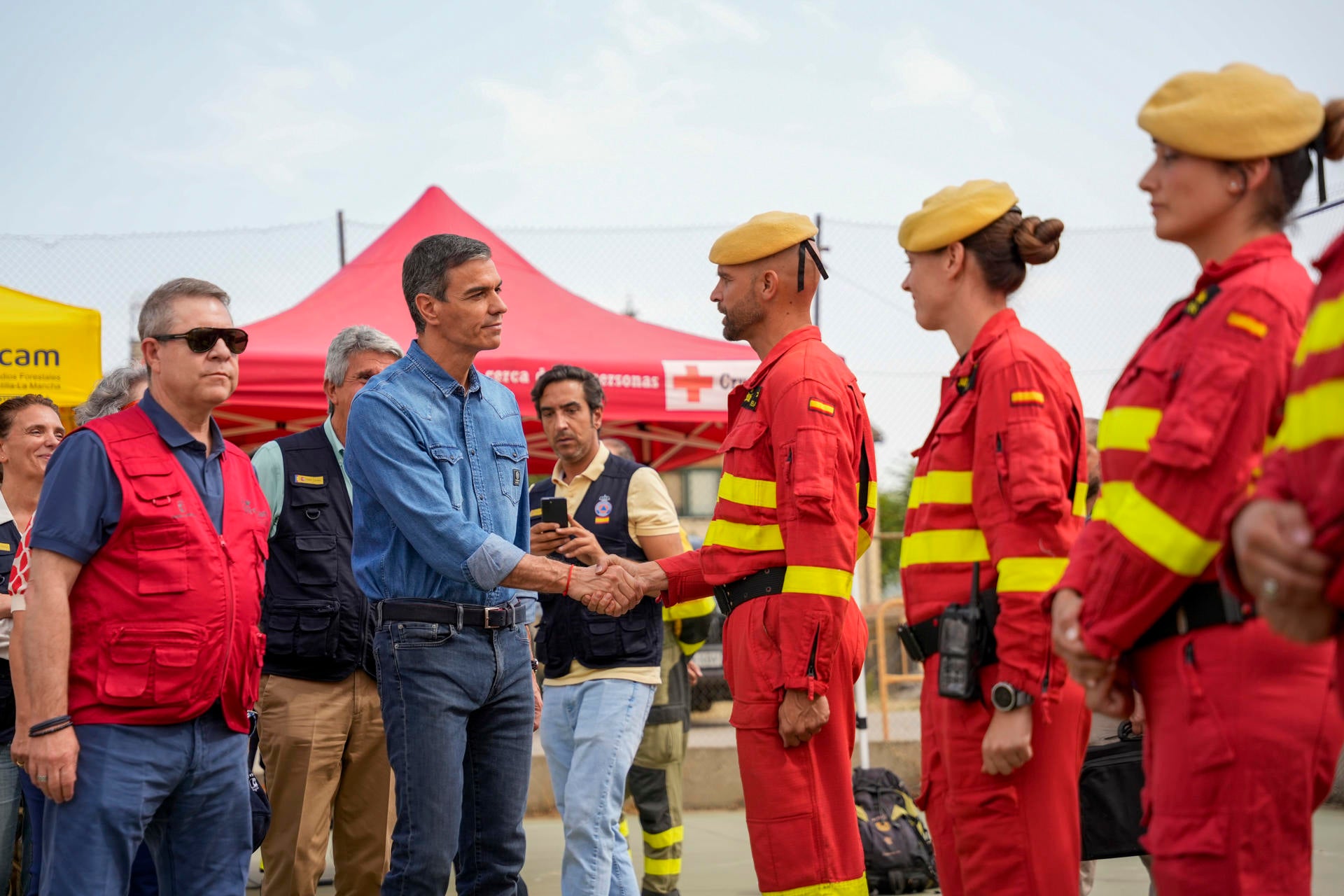 La foto de Sánchez con Begoña, Cerdán, Narbona, Montero el 23J cobra un nuevo significado tres años después La foto de Sánchez con Begoña, Cerdán, Narbona, Montero el 23J cobra un nuevo significado tres años después