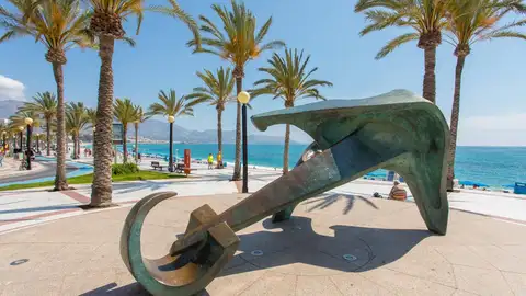 L'Alfàs conmemora el 25 aniversario del Ancla la escultura de Jorge Castro asentada en l'Albir L'Alfàs conmemora el 25 aniversario del Ancla la escultura de Jorge Castro asentada en l'Albir