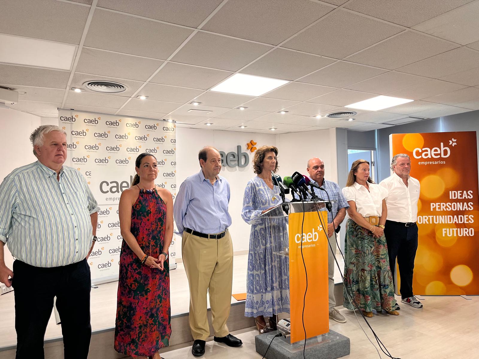 Los empresarios admiten las dificultades actuales que atraviesa Baleares en vivienda, movilidad o calidad de vida, pero piden desligarlas del turismo Los empresarios admiten las dificultades actuales que atraviesa Baleares en vivienda, movilidad o calidad de vida, pero piden desligarlas del turismo