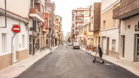 Imagen de la calle Don Quijote tras obras de mejora, en Elda. Imagen de la calle Don Quijote tras obras de mejora, en Elda.