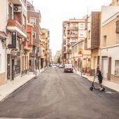Imagen de la calle Don Quijote tras obras de mejora, en Elda.