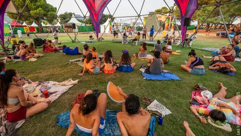 Rototom Sunsplash refuerza su apuesta sostenible con baterías solares y espacios contra el calor Rototom Sunsplash refuerza su apuesta sostenible con baterías solares y espacios contra el calor